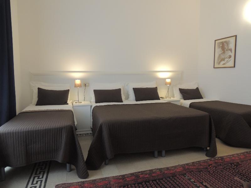 Nike - Only Guest house 3*